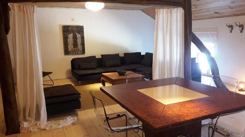 Originele cirkante tafel Bob vanden Berghe, Huis en Inrichting, Tafels | Eettafels, Ophalen, Gebruikt, 200 cm of meer, Vintage, wortelhout fineer