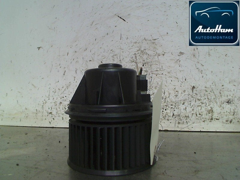 KACHEL VENTILATORMOTOR Ford Focus C-Max (01-2003/03-2007), Auto-onderdelen, Gebruikt, Henry-Ford-Straße  1
50735  Köln, DE, Ford-Werke GmbH