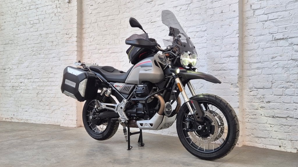Moto Guzzi V85 TT Travel 2022 Option complète @motomobilia, Motos, Permis Moto A, Tourisme, Entreprise, Occasion