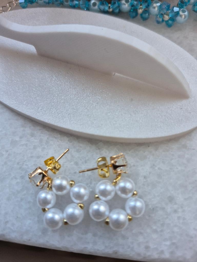 Boucles d'oreilles, Bijoux, Sacs & Beauté, Boucles d'oreilles, Enlèvement ou Envoi, Neuf, Blanc, Autres matériaux