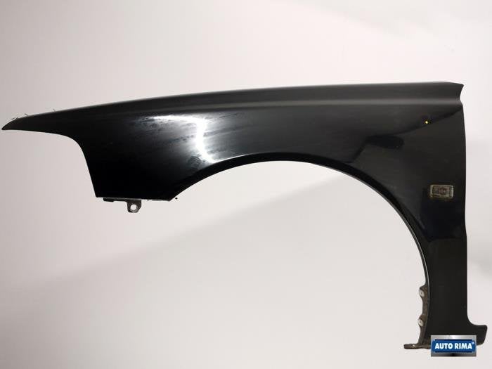 Scherm links-voor van een Volvo V40 (346), Gebruikt, -, -, Ophalen of Verzenden