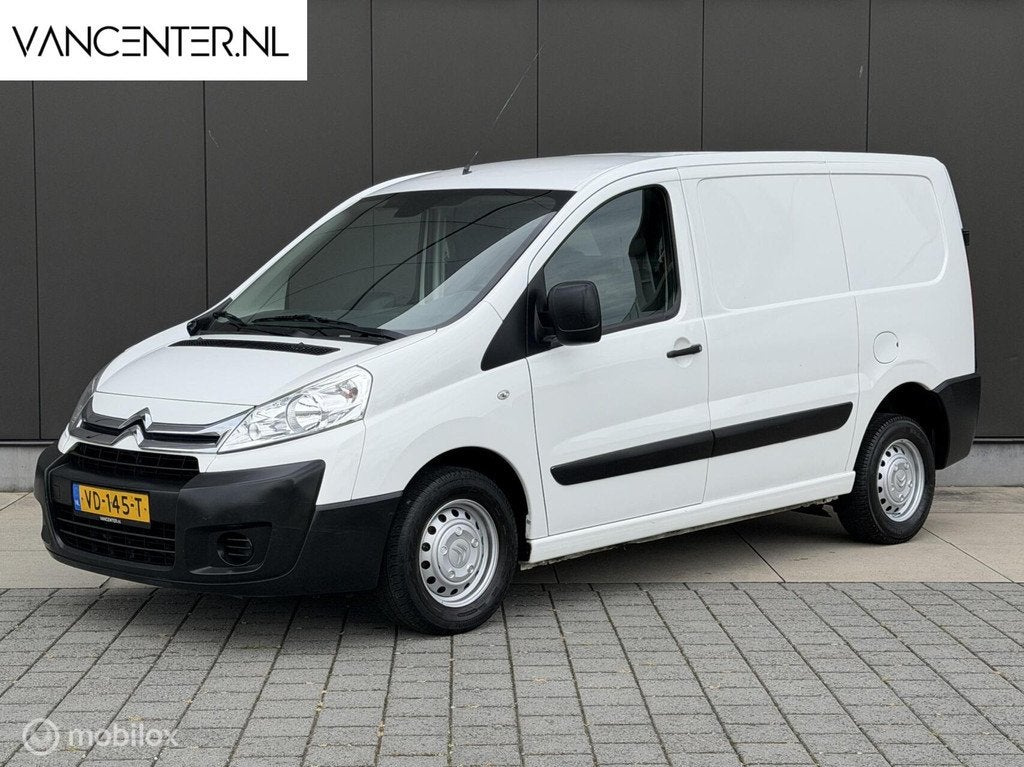 Citroen Jumpy bestel 1.6 HDI 90PK NIEUWE APK Airco Trekhaak, Voorwielaandrijving, Stof, Gebruikt, Zwart