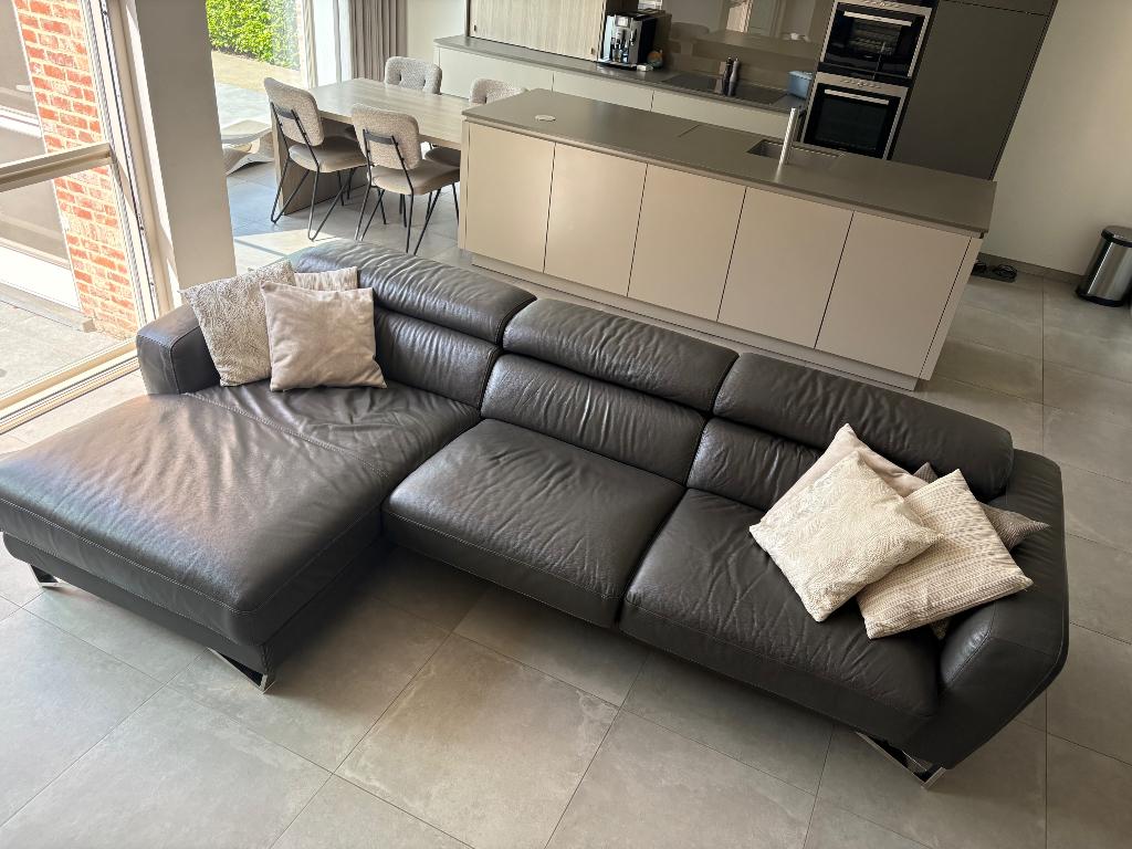 Lederen salon met longchair Nicoletti Home – mooie staat, Ophalen, Gebruikt, 100 tot 125 cm, 300 cm of meer