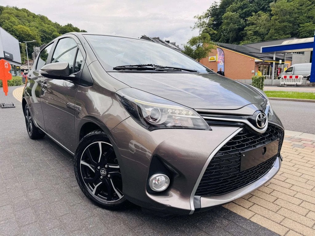 Toyota Yaris Yaris 1.4 D-4D Comfort and pack Style, Commande vocale, 90 ch, Euro 6, Entreprise