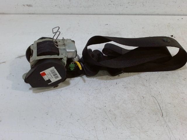 Veiligheidsgordel links voor Fiat Punto, Auto-onderdelen, Onderdelen@venauto.nl, Van der Ven Autorecycling B.V., Gebruikt, Ettenseweg 76, 4706 PB Roosendaal, The Netherlands