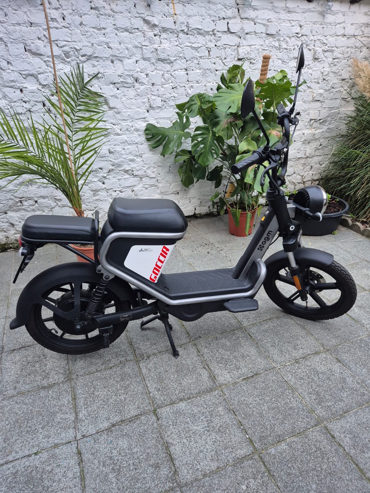 * super electrische scooter klssa A ( 25km/h), Fietsen en Brommers, Elektrisch, Zo goed als nieuw, Ophalen, Overige merken