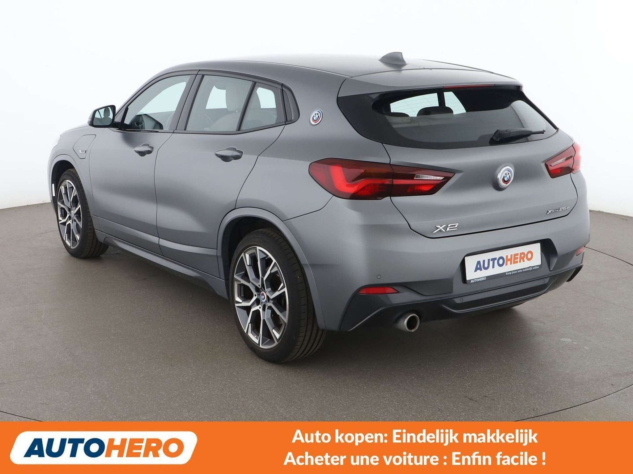 BMW X2 xDrive 25e M Sport (année de construction 2022), Autos, Cuir, Argent ou Gris, https://public.car-pass.be/vhr/1753c85a-45c8-4545-925d-cdca788af650