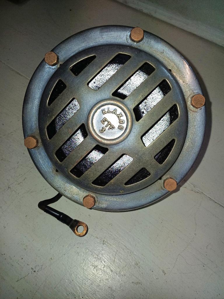 Oltimer claxon 6 volt gemaakt in Frankrijk Citroen 11ch, Auto-onderdelen, Ophalen of Verzenden, Gebruikt, Citroën