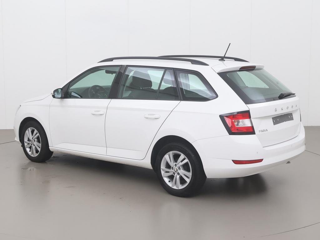 Skoda Fabia combi TSI ambition 95, Autos, Achat, Entreprise, Boîte manuelle, Verrouillage central
