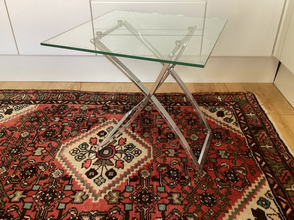 Moderne bijzettafel getemperd glas en metaal. 155/Ca., Huis en Inrichting, Tafels | Bijzettafels, Ophalen, Glas