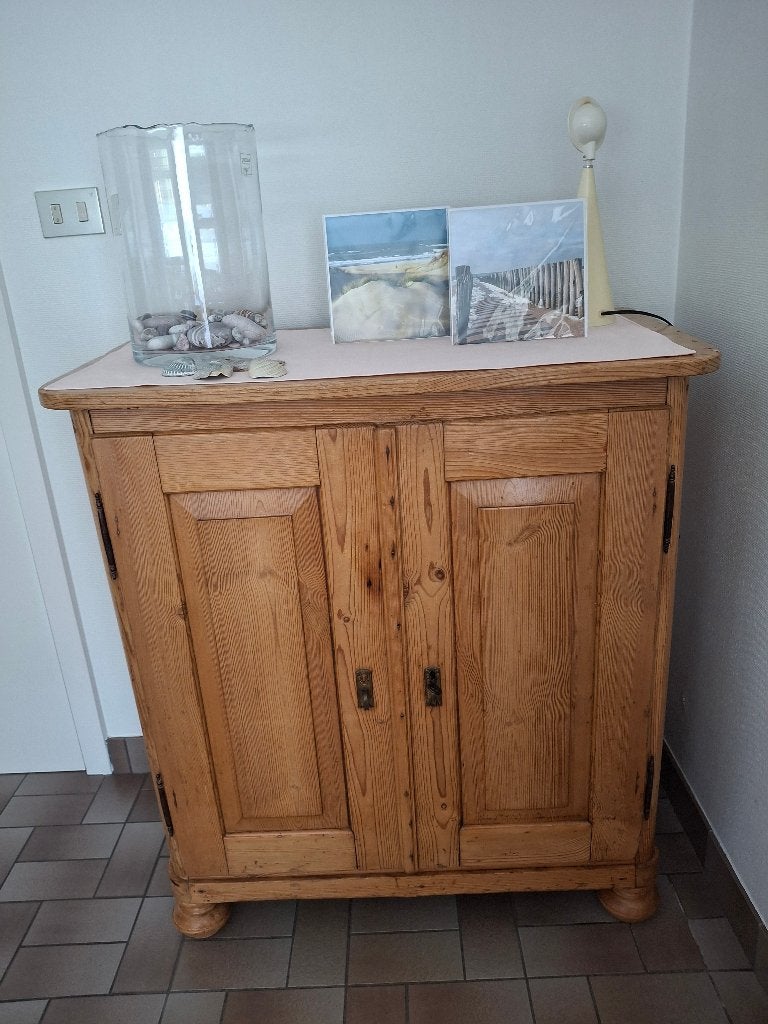 Oude grenen kast, Antiek en Kunst, Ophalen