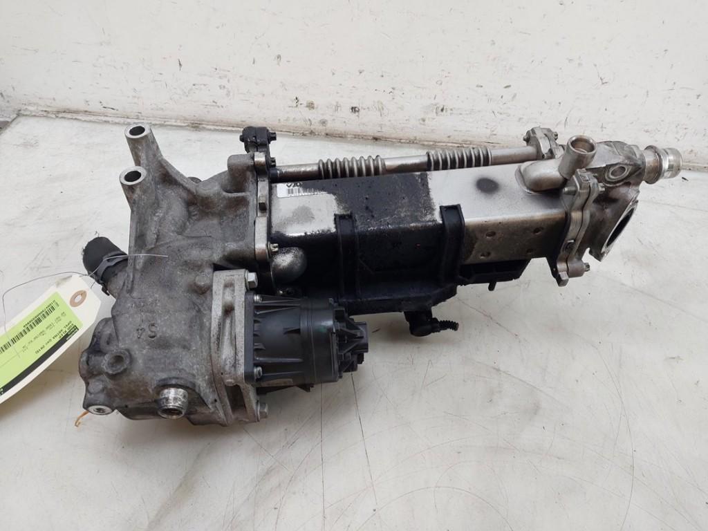 VANNE EGR Opel Astra J Sports Tourer (PD8 / PE8 / PF8), Autos : Pièces & Accessoires, Systèmes d'échappement, Opel, Utilisé