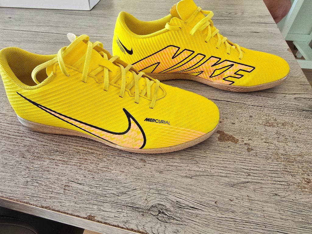 Nike Mercurial schoenen, Sports & Fitness, Football, Enlèvement ou Envoi, Comme neuf, Chaussures