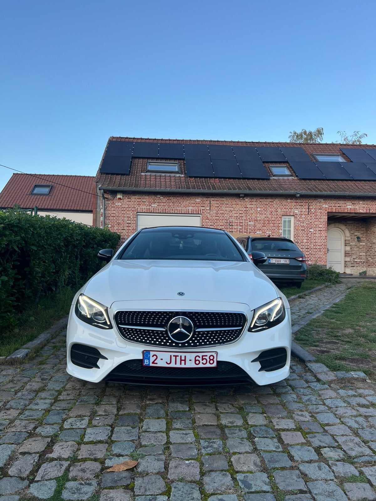 Mercedes-Benz Classe E220d FULL OPTIONS, Autos, Cuir, Achat, Euro 6, Noir