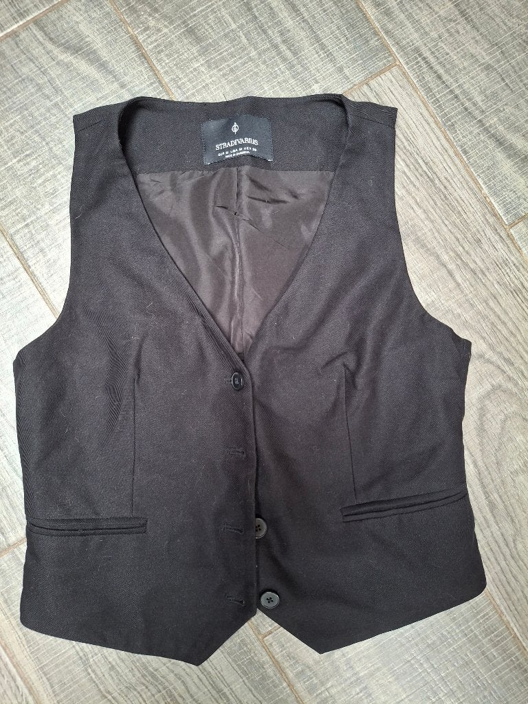 gilet Stradivarius M in nieuwstaat, Stradivarius, Ophalen of Verzenden, Zo goed als nieuw, Maat 38/40 (M)