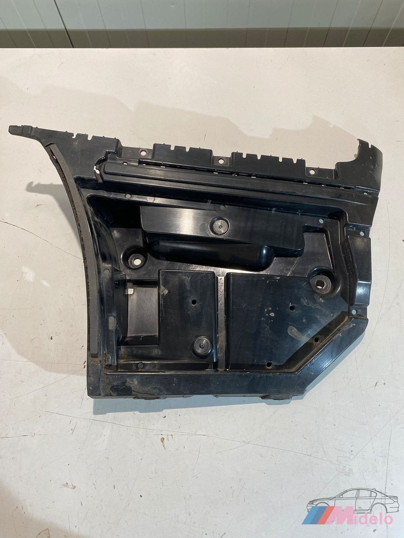 BMW E90/91/92/93 BUMPERSTEUN LINKS ACHTER 7128245, -, Utilisé, -, Enlèvement ou Envoi