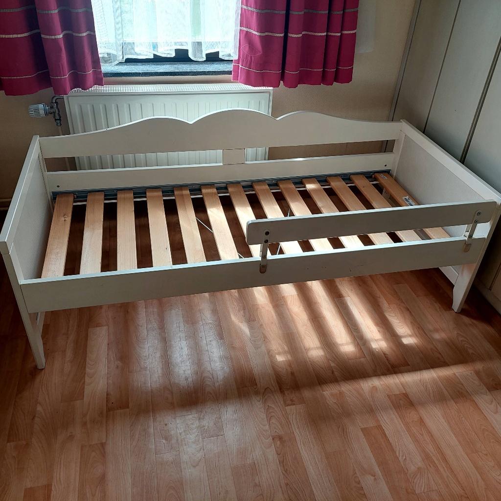 Lits pour enfants (2), Enlèvement ou Envoi, 70 à 85 cm, Comme neuf, Matelas