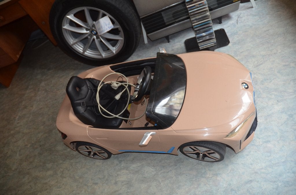Elektrische Kinderauto BMW, Gebruikt