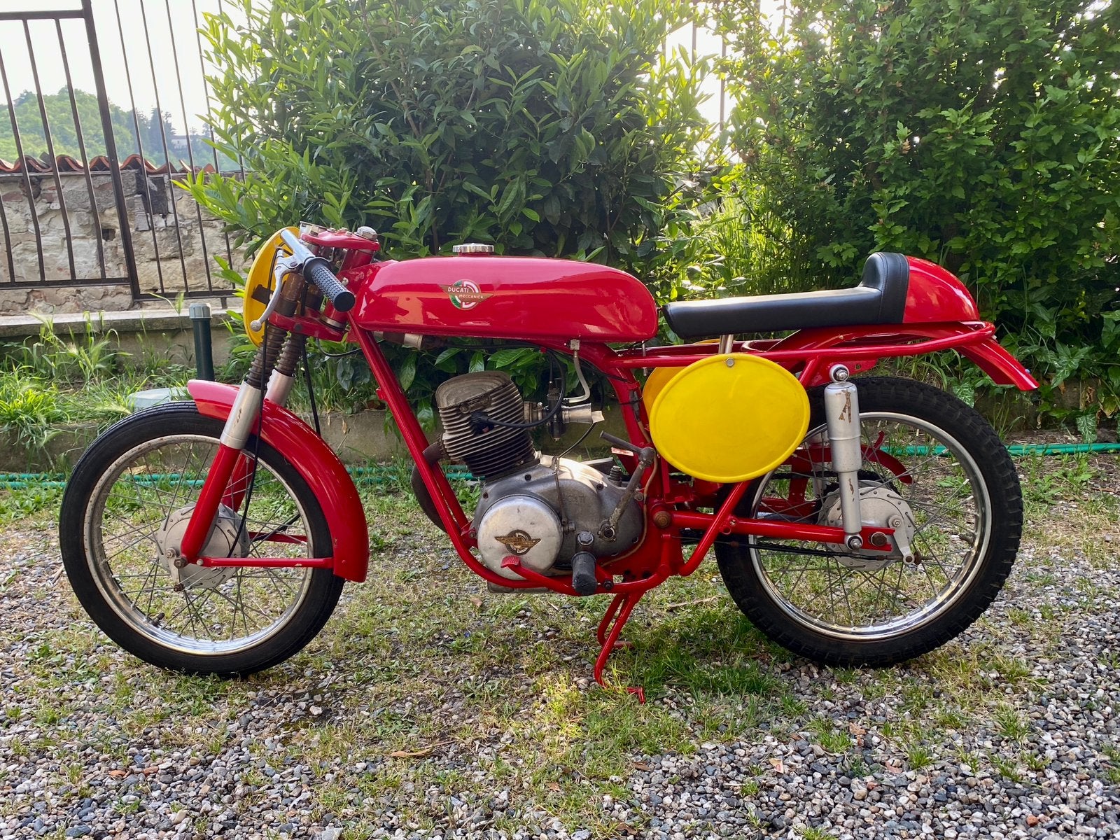 Ducati 125 Junior Corsa, Motos, Motos | Oldtimers & Ancêtres, Sport, jusqu'à 11 kW, 1 cylindre, Permis Moto A1 minimum, Manuelle