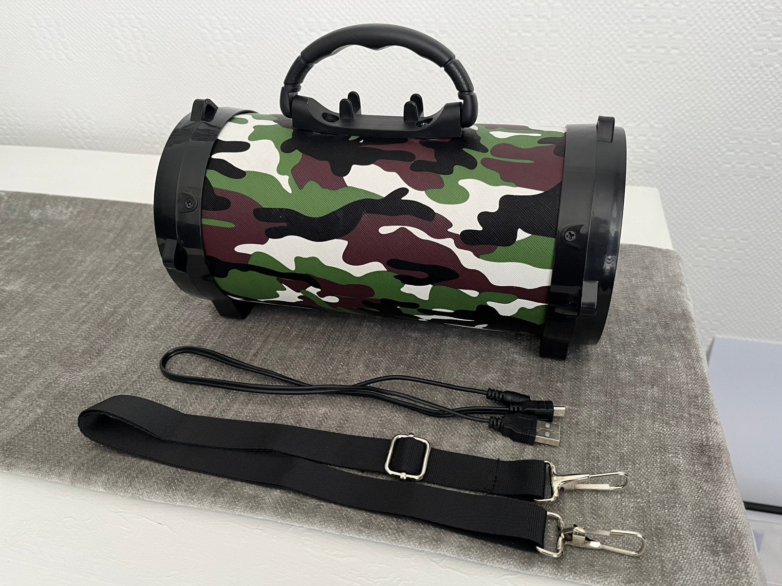 Bluetooth speaker, Audio, Tv en Foto, Luidsprekerboxen, Bluetooth, Ophalen of Verzenden, Zo goed als nieuw, Draagbare speaker