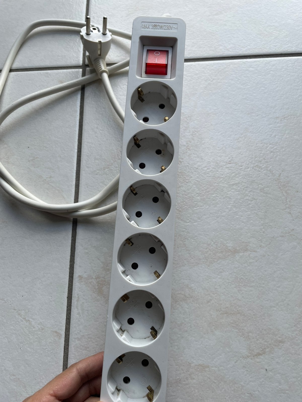 Stopcontact, Doe-het-zelf en Bouw, Elektriciteit en Kabels, Ophalen of Verzenden, Zo goed als nieuw, Stopcontact