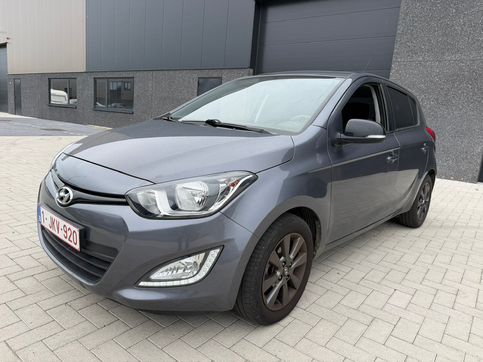 Hyundai i20   1.2 diesel van 2015,, Autos, Argent ou Gris, Euro 6, Entreprise, Boîte manuelle