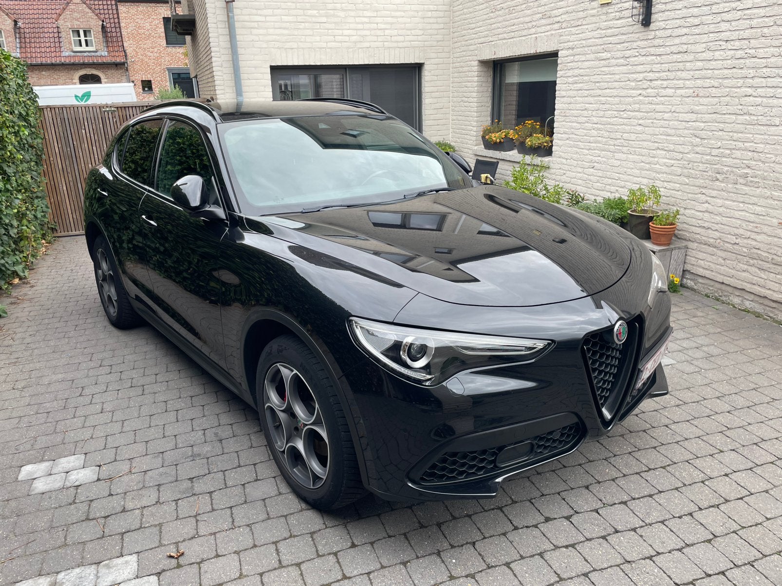 Belle Alfa Stelvio 2.0 essence 4WD automatique, Cuir, Euro 6, Alarme, Noir