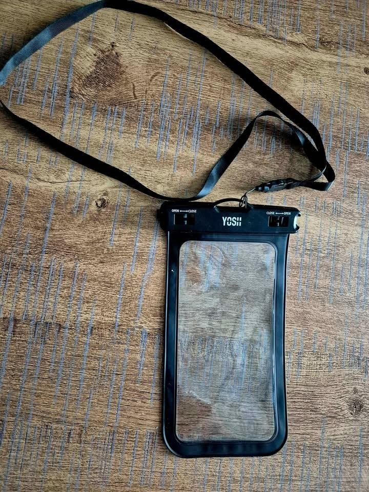Universeel waterdicht telefoonhoesje/Gloednieuw, Telecommunicatie, Mobiele telefoons | Toebehoren en Onderdelen, Ophalen of Verzenden