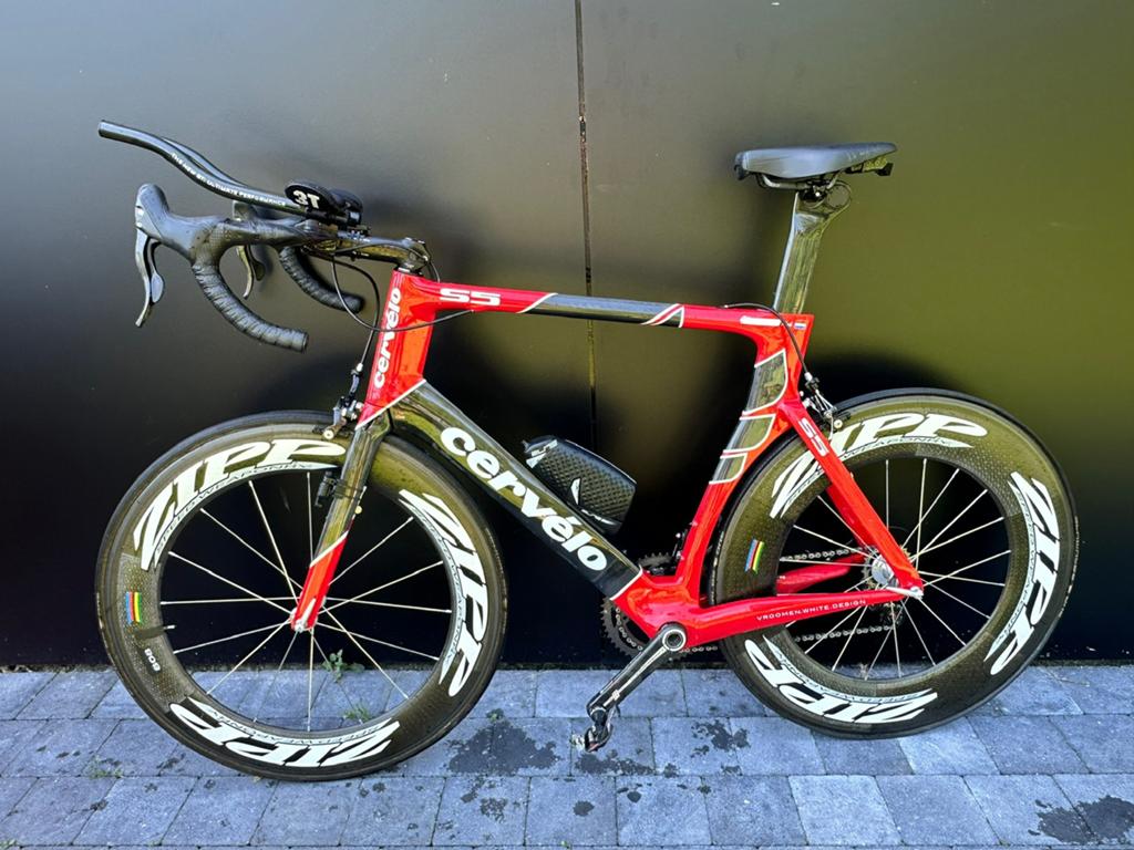 Cervelo S5 met Campagnolo Record en Zipp velgen, Fietsen en Brommers, Fietsen | Racefietsen, Ophalen, Zo goed als nieuw