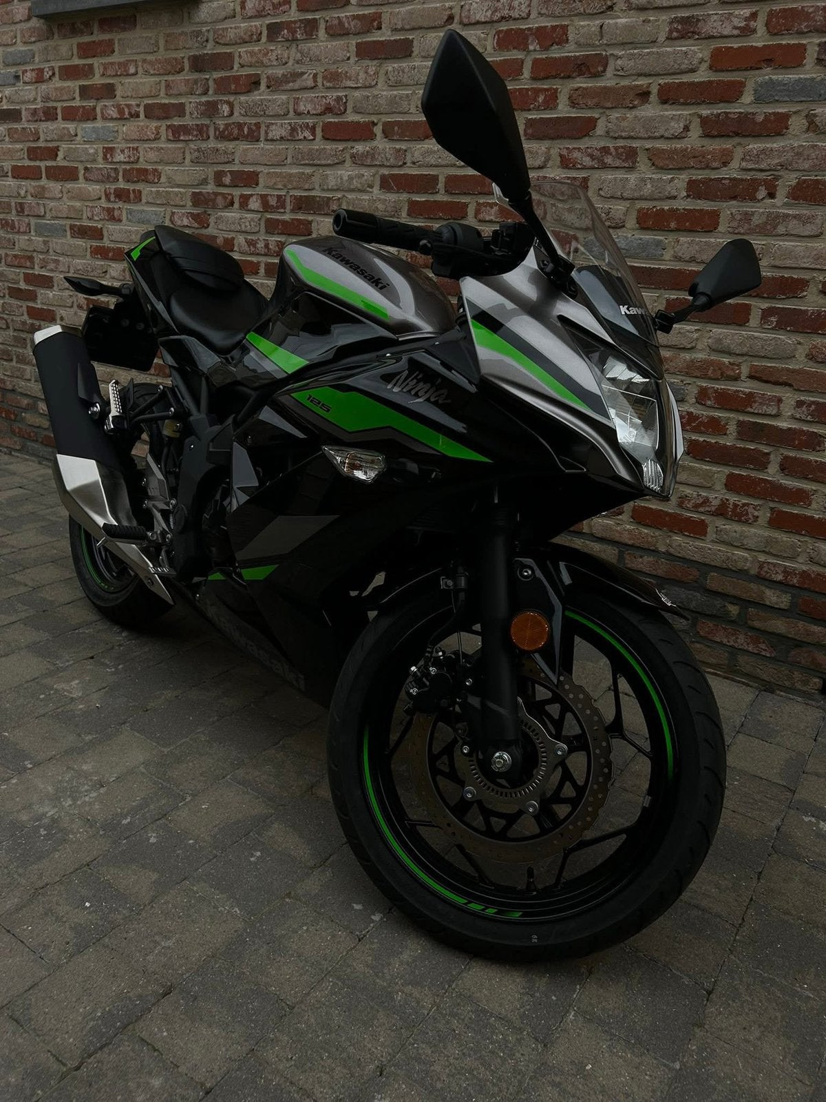 Kawasaki Ninja 125cc te koop, Motoren, Occasion, 125 cc, 11 kW of minder, ABS