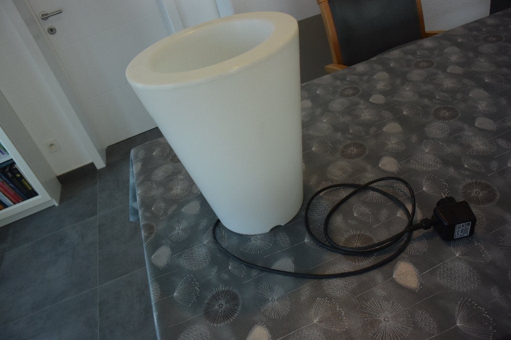 Cache-pot lumineux, Jardin & Terrasse, Pots de fleurs, Neuf, Synthétique, Moins de 40 cm, 25 à 40 cm, Rond, Enlèvement