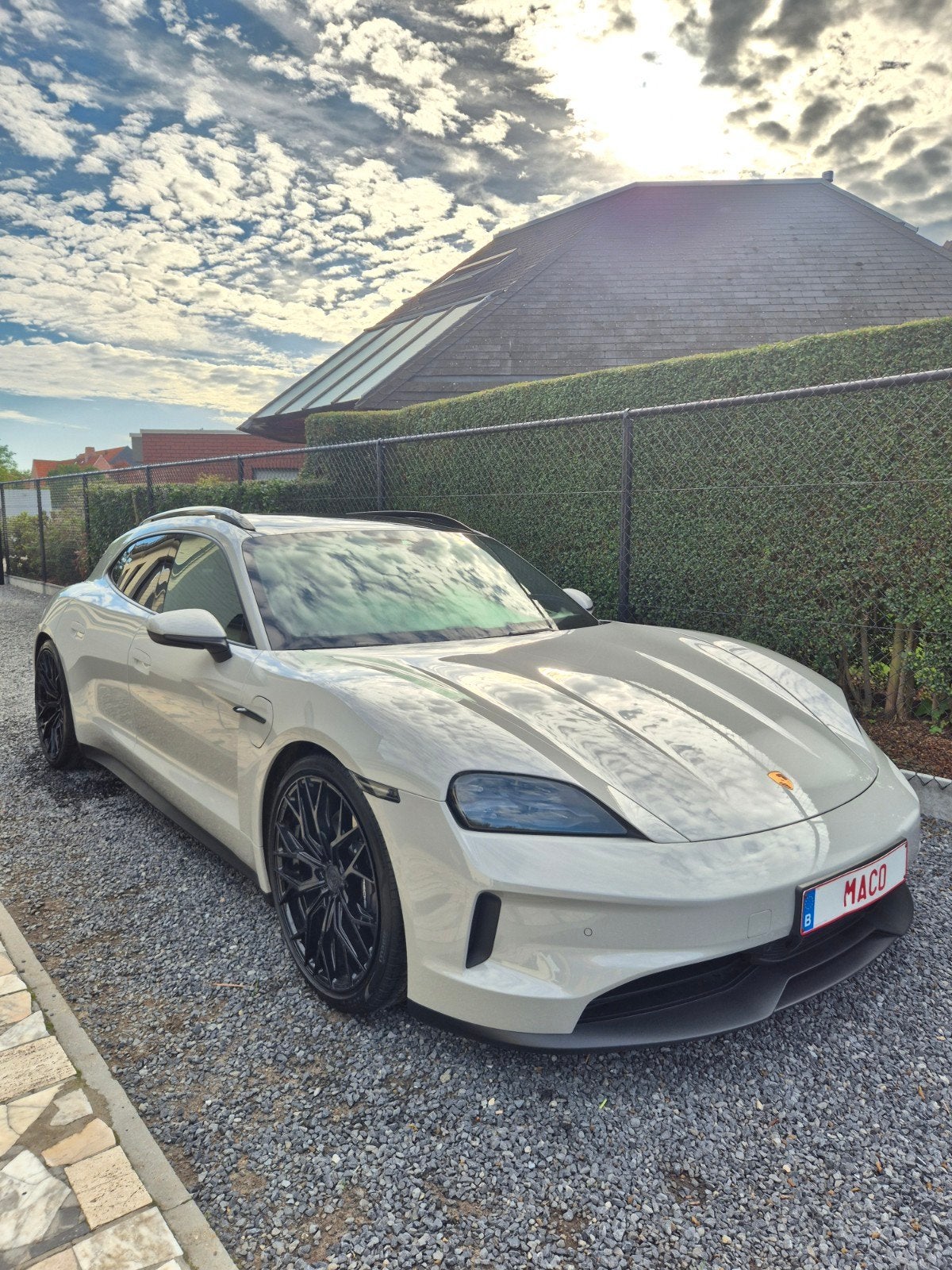 Porsche Taycan Sport Turismo FACELIFT | Performance Battery, Autos, Achat, Système audio, Particulier, Quatre roues motrices / 4X4