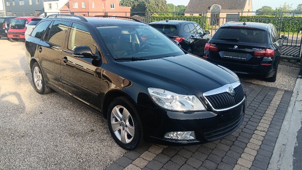SKODA OCTAVIA 1.2 BENZINE BREAK 118000KM, Auto's, Skoda, Voorwielaandrijving, Stof, 4 cilinders, Bedrijf