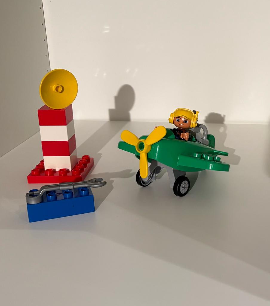 Klein vliegtuig - Duplo - 10808, Kinderen en Baby's, Speelgoed | Duplo en Lego, Ophalen of Verzenden, Zo goed als nieuw, Duplo