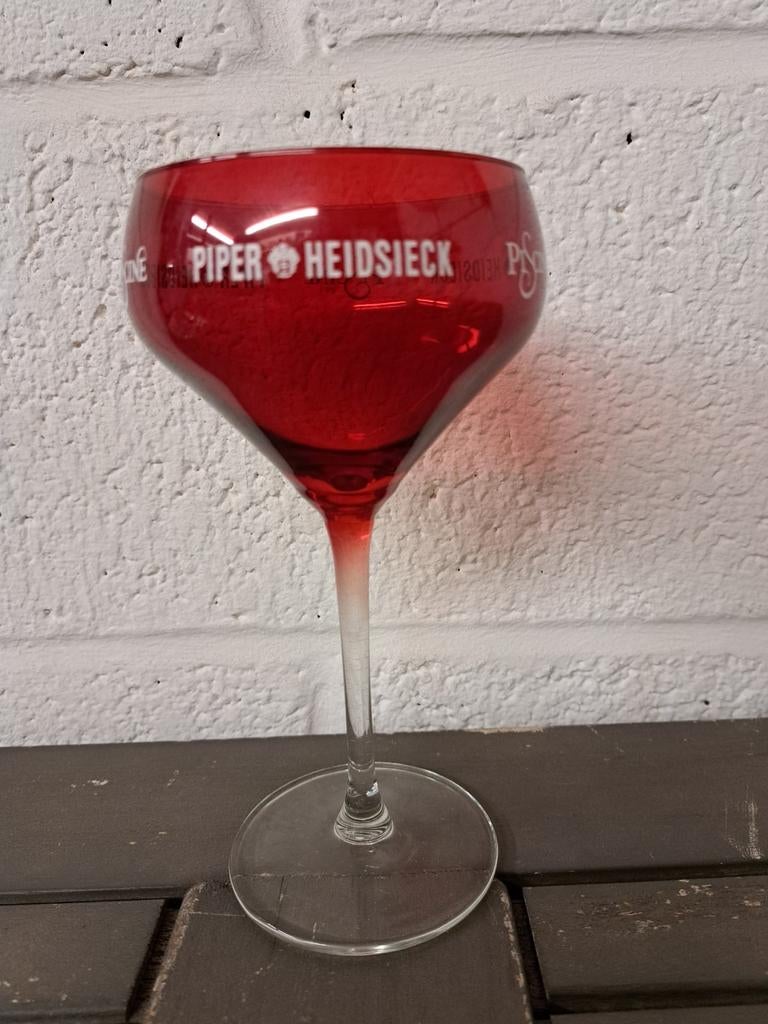 Champagne Piper heidsieck piscine  glas, Verzamelen, Ophalen of Verzenden, Zo goed als nieuw