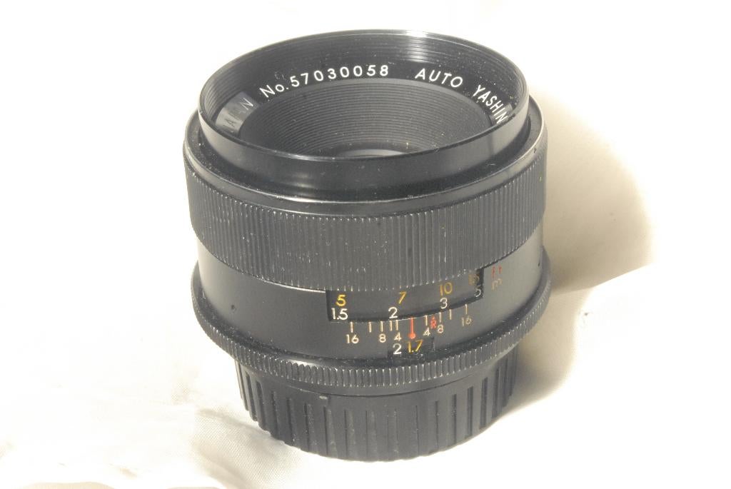 Yashica DX 50 mm 17 M42 en monture Minolta MC, Enlèvement ou Envoi, Utilisé, Reflex miroir, Autres Marques