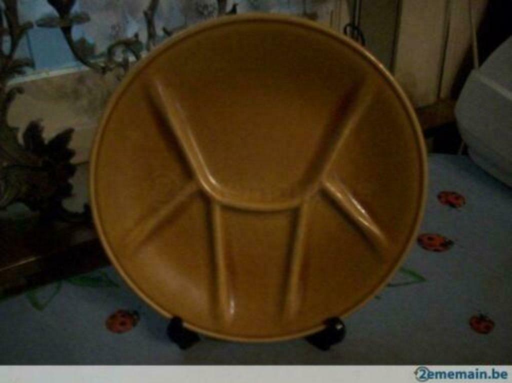 9 assiettes à fondue KERALUX BOCH, Enlèvement, Utilisé, Céramique