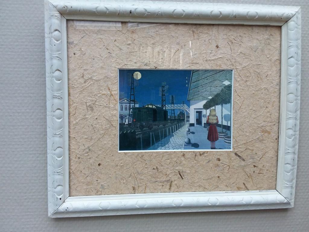 Reproductions de tableaux Delvaux, Huis en Inrichting, Woonaccessoires | Lijsten, Zo goed als nieuw, Hout, Ophalen