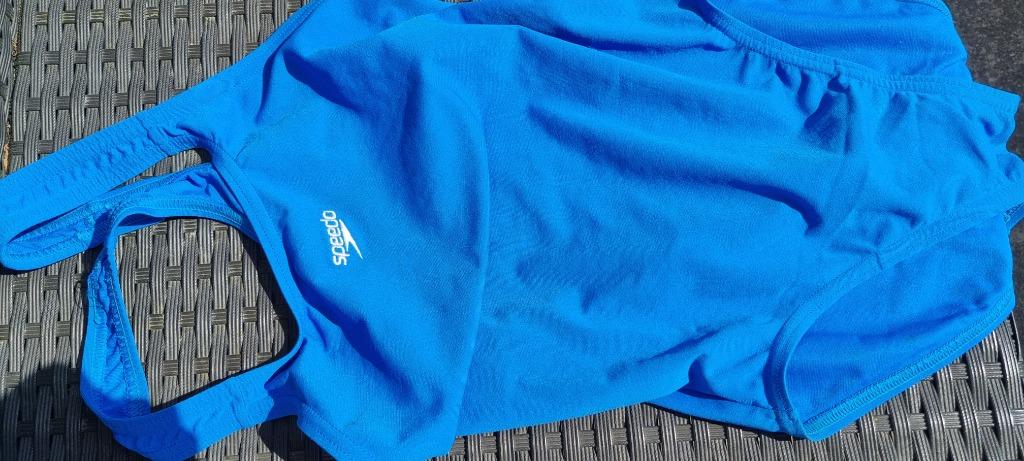 Badpak speedo felblauw 12 j, Kinderen en Baby's, Ophalen, Badpak, Zo goed als nieuw, Speedo