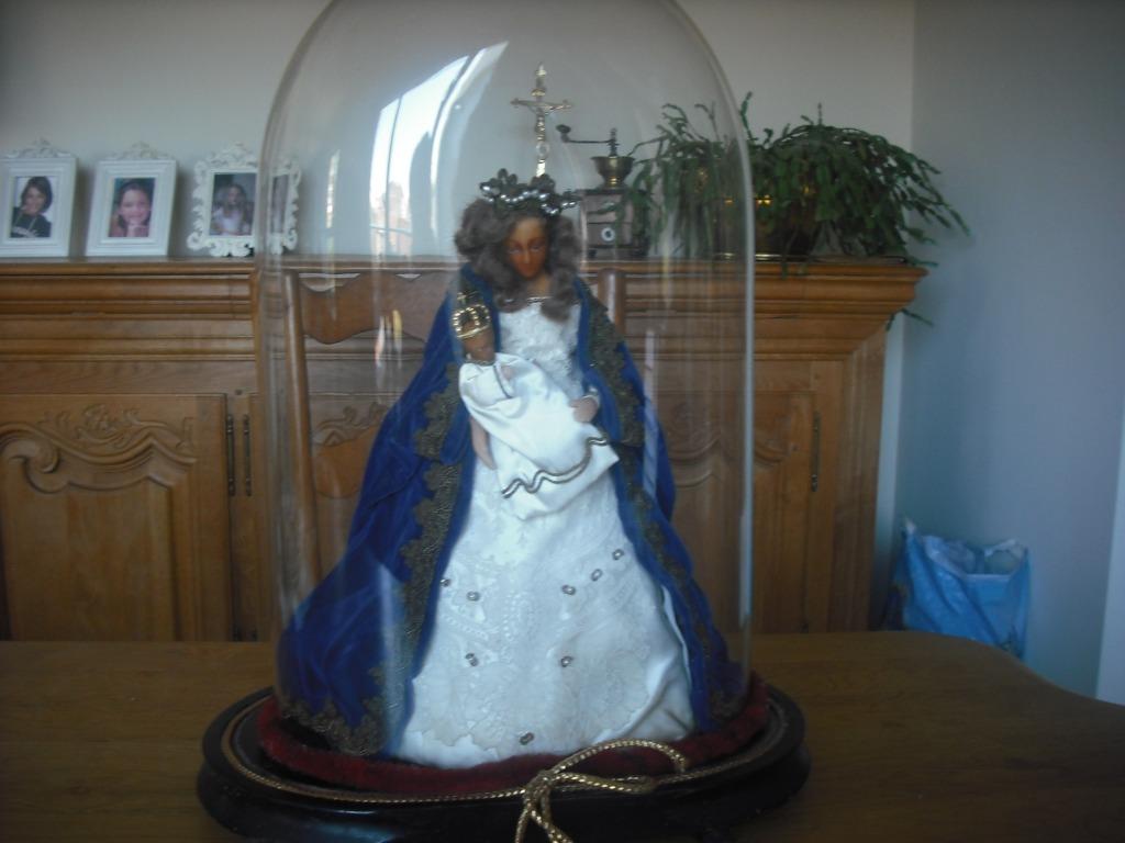 ancienne vierge sous globe, Antiquités & Art, Antiquités | Objets religieux, Enlèvement
