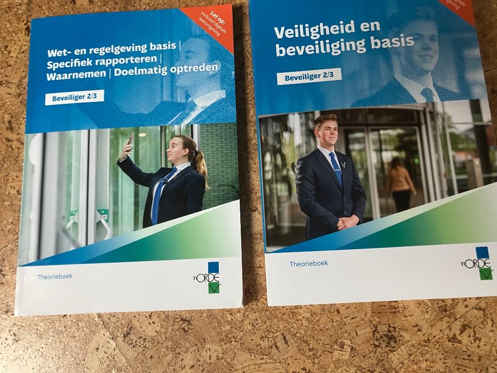 Theorieboek veiligheid en beveiliging basis 2/3, Boeken, Ophalen of Verzenden, Nieuw, BSO, Diverse auteurs