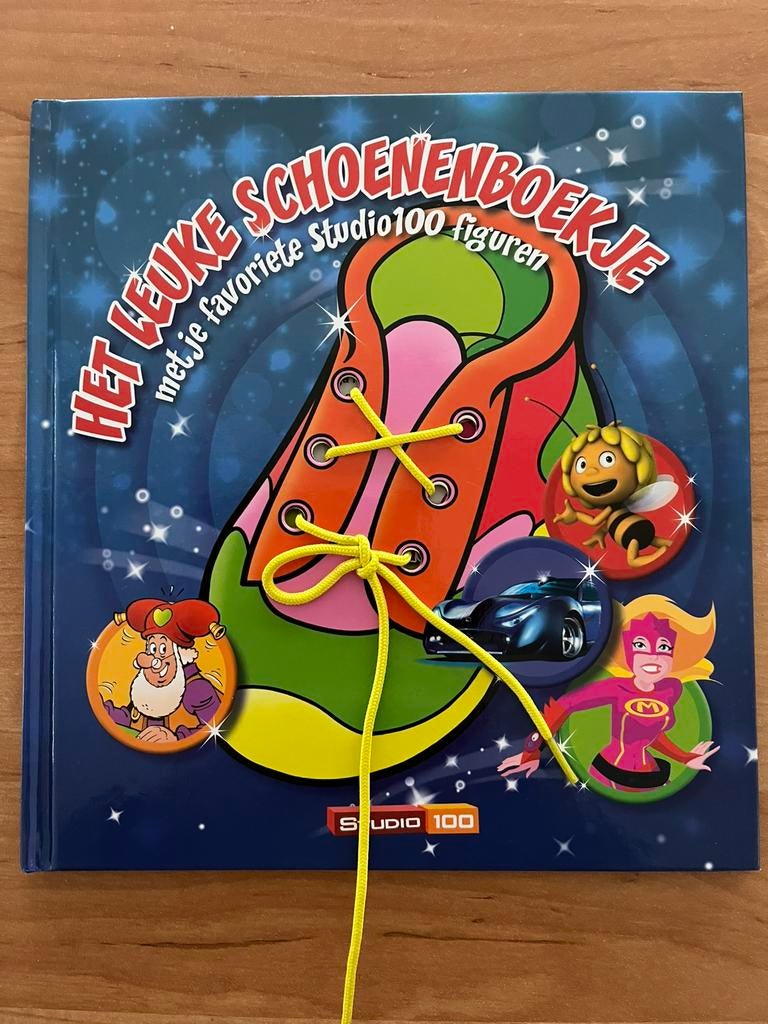 Het leuke schoenenboekje, Gelezen, Studio 100, Fictie algemeen, Jongen of Meisje