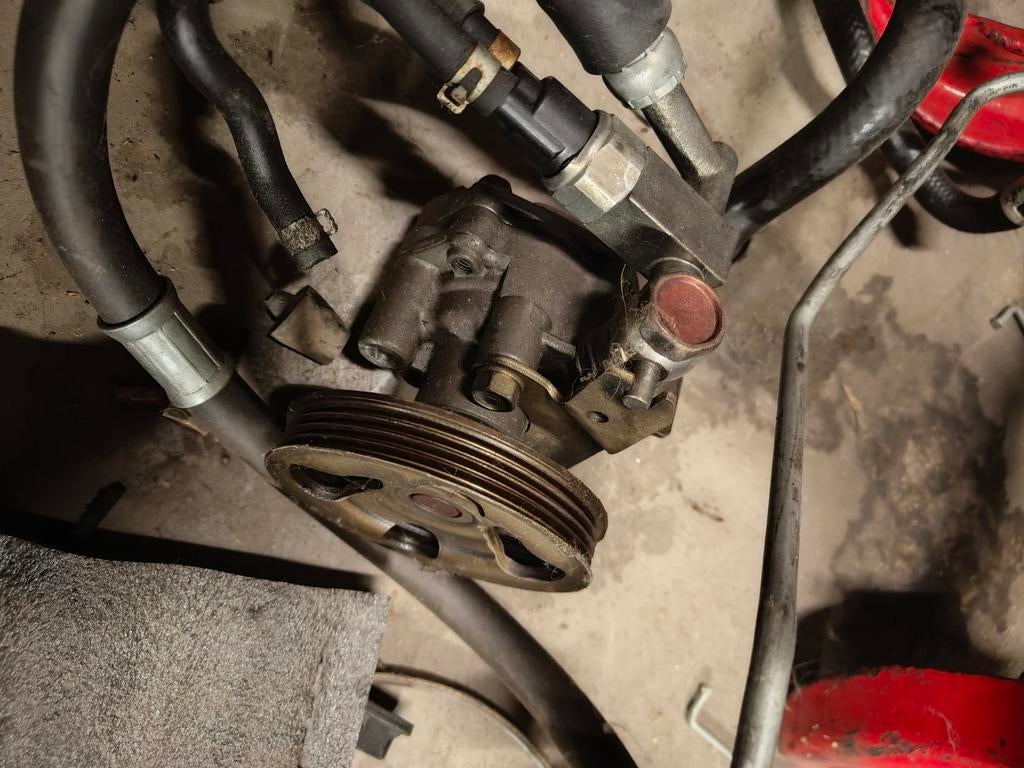 Nissan rb25 R34 skyline servopomp, Auto-onderdelen, Ophalen of Verzenden, Gebruikt, Nissan