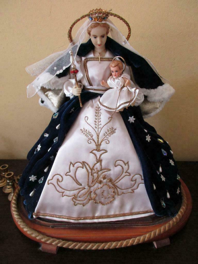 Madonna onder globe, Ophalen of Verzenden