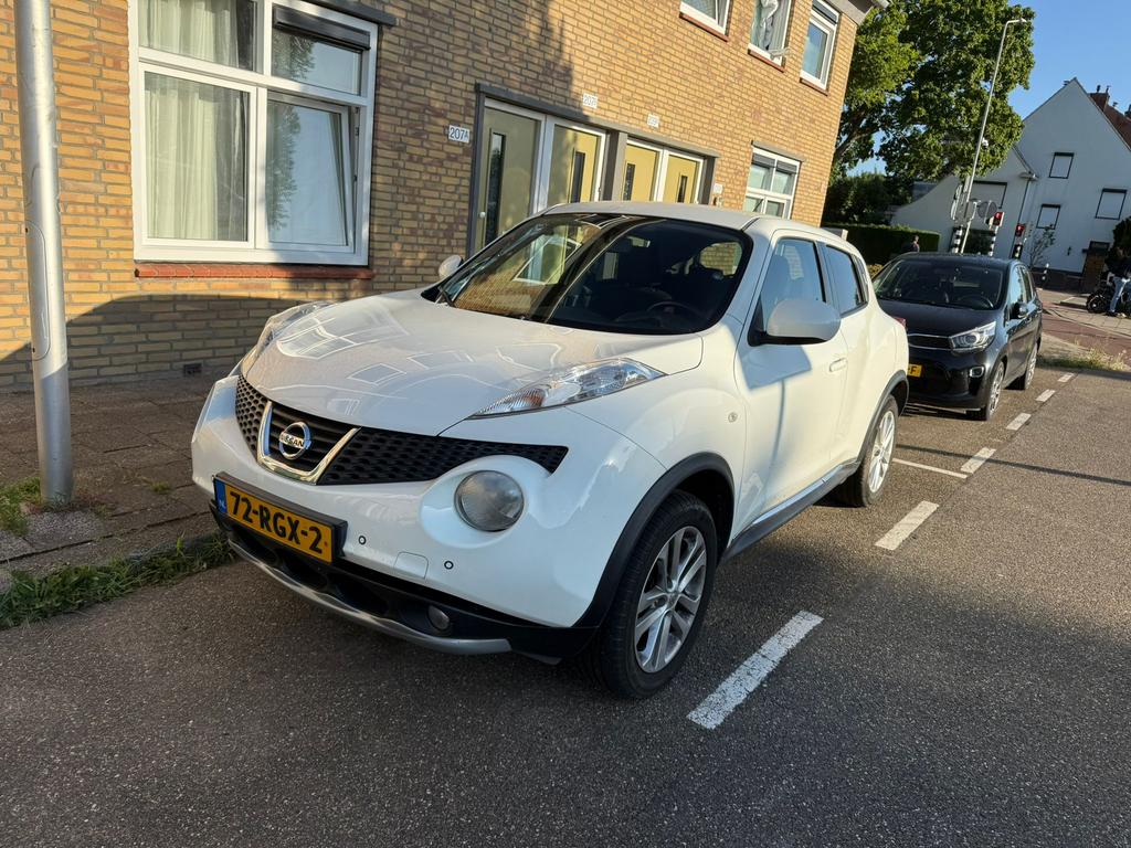 Nissan Juke 2011 wit /159000km MAASTRICHT, Autos, Nissan, Euro 5, 1250 kg, Entreprise, Boîte manuelle