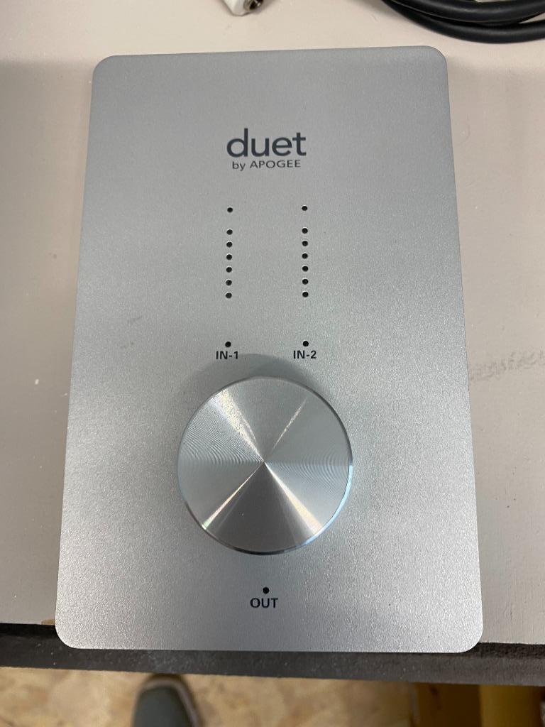 DUET TWO CHANNEL FIREWIRE AUDIO INTERFACE, Musique & Instruments, Enlèvement, Comme neuf