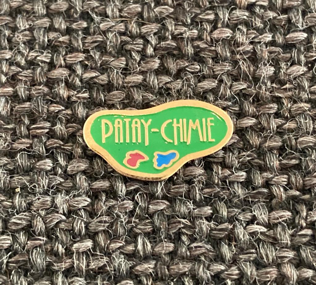 PIN - PATAY-CHIMIE, Envoi, Utilisé, Autres sujets/thèmes, Insigne ou Pin's