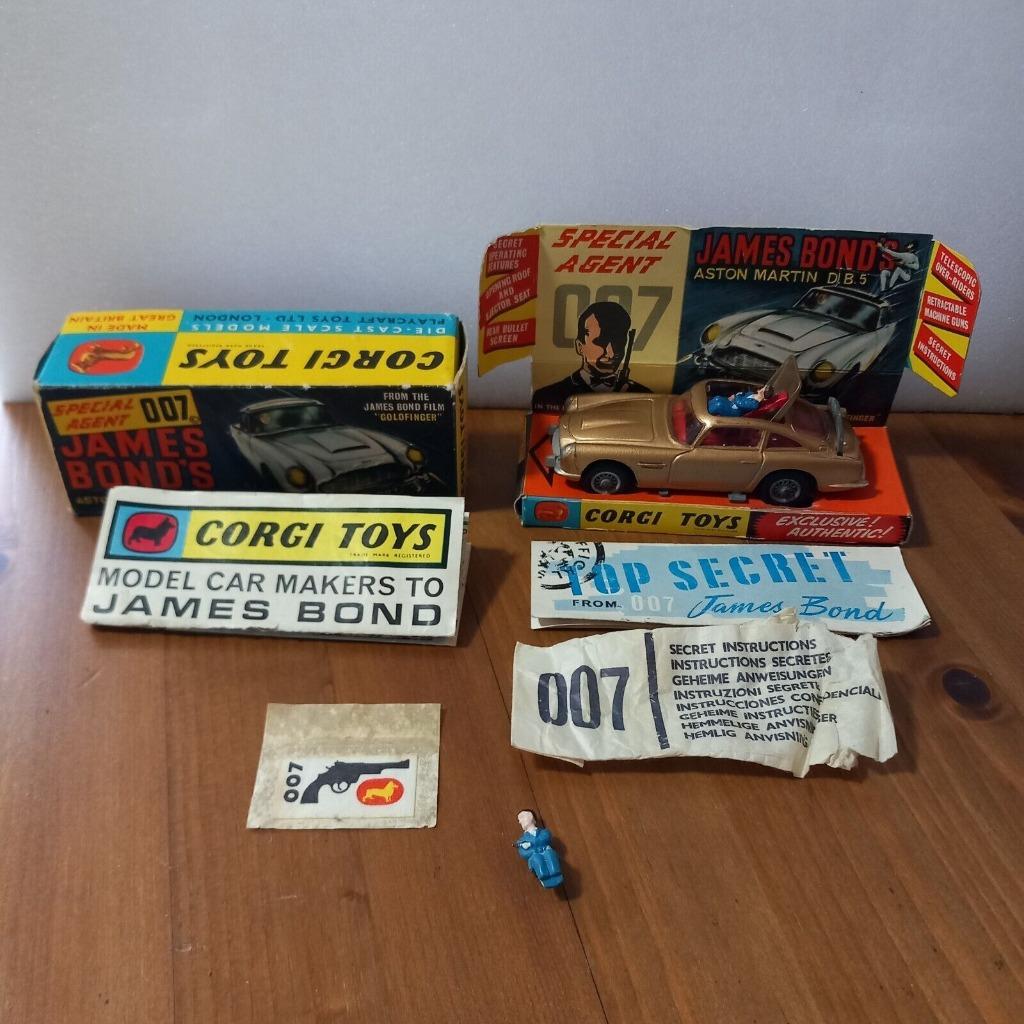 JAMES BOND 007 ASTON DB5 1964 1/43 CORGI TOYS Full Pack NEUF, Ophalen of Verzenden, Zo goed als nieuw, Auto, Corgi