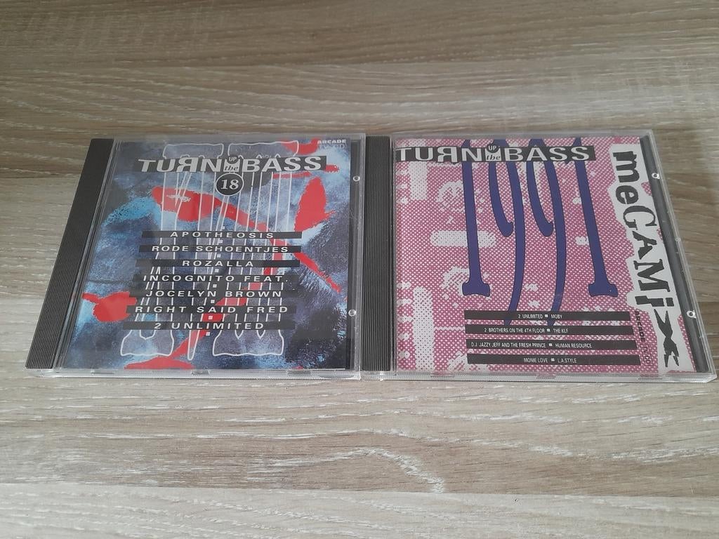 CD'S van turn up the bass 18 en megamix 1991, Enlèvement ou Envoi, Utilisé