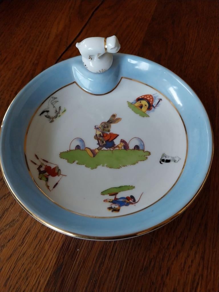 Assiette à bouilli / en porcelaine de limoges /, Enlèvement
